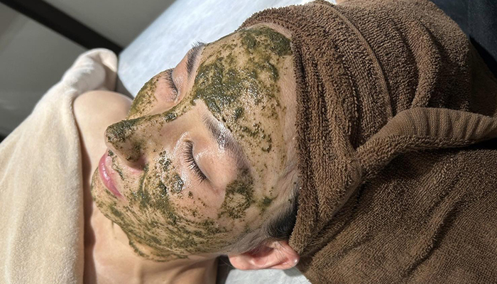 ハーブピーリング REVI【ルヴィ】 陶肌トリートメント - Mokuna beauty